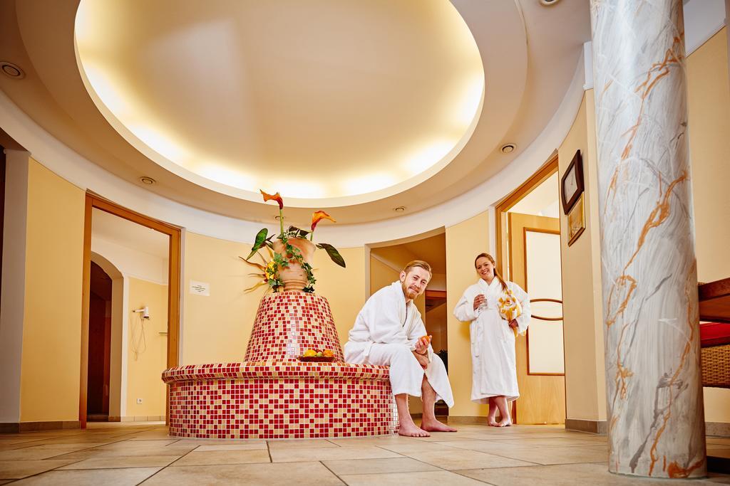 Akzent Hotel Bayerwald-Residenz Neukirchen  Eksteriør bilde